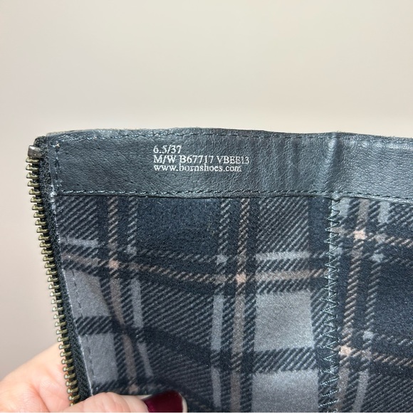 Born Natasha Taupe Leather Boots Sz 6.5 EUC - Picture 7 of 13